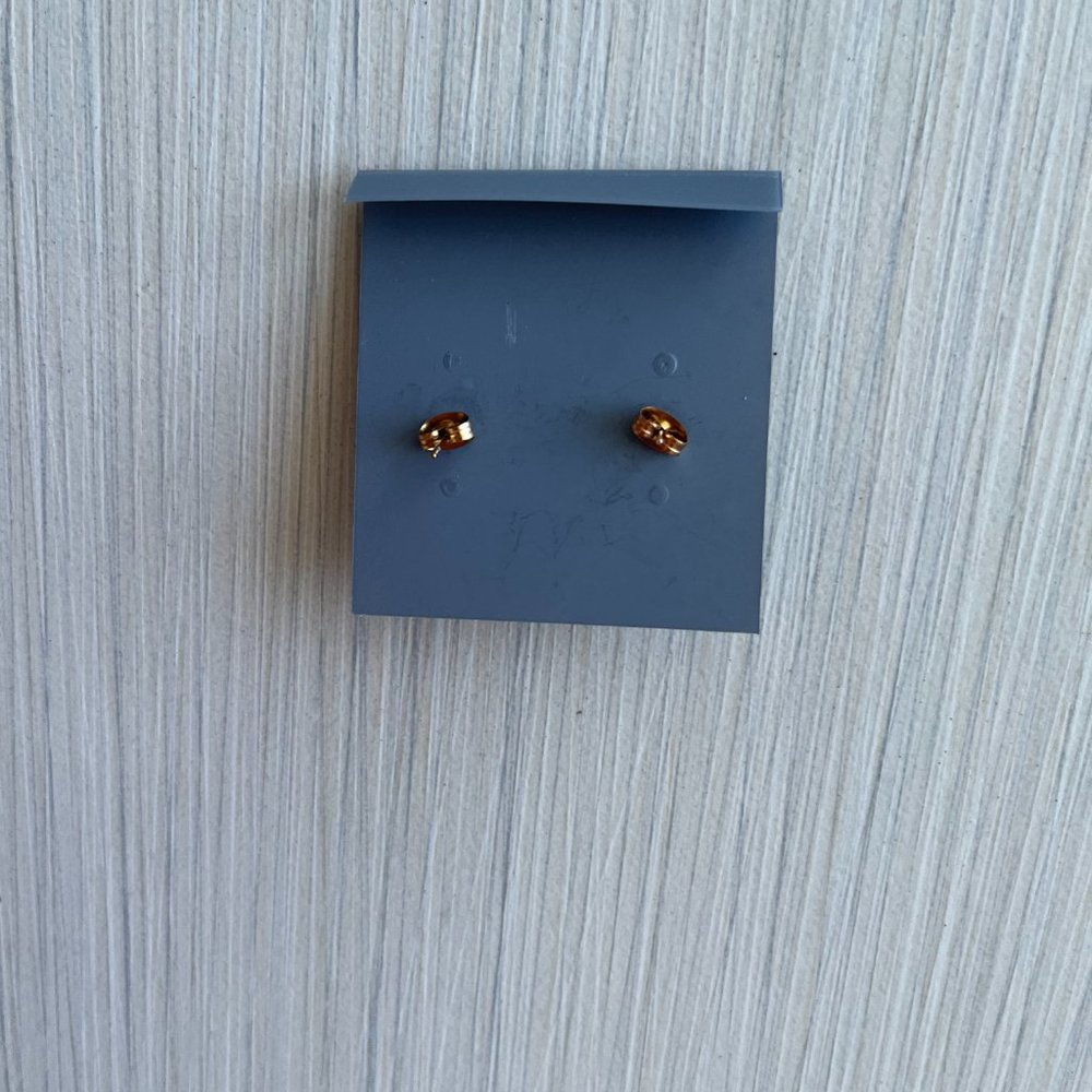 Crystal studs - Picture 4 of 11